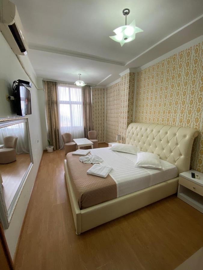 Hotel Arberia Tirana Kültér fotó