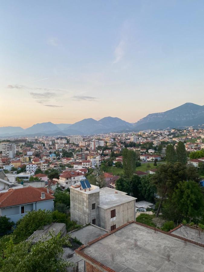 Hotel Arberia Tirana Kültér fotó